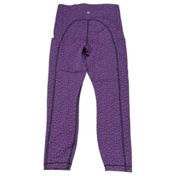 Athleta Ultimate Stash Pocket Textured 7/8 Tight Legging Size XS Black Purple - Picture 5 of 6